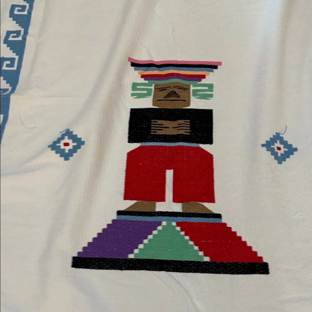Geometric Patterned Blanket - Picture 2 of 6